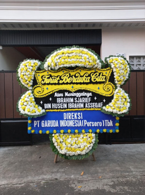Papan Bunga Duka di Sikumana